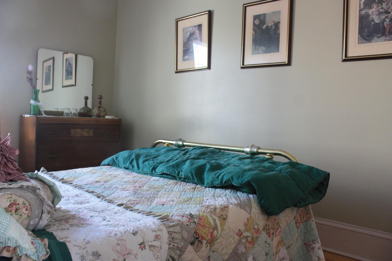 Downtown Bed & Breakfast มองก์ตัน ภายนอก รูปภาพ